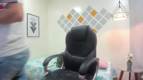 garuo_18 online show from November 2025 02:57:02 AM