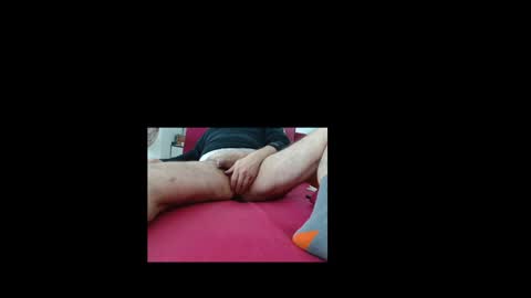 Snapshot of gary1111111 chatting on April 2026 12:10:01 PM gary1111111 online show from April 2026 12:10:01 PM