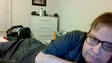 Snapshot of garyg930 chatting on July 2026 05:23:02 AM Gary online show from July 2026 05:23:02 AM