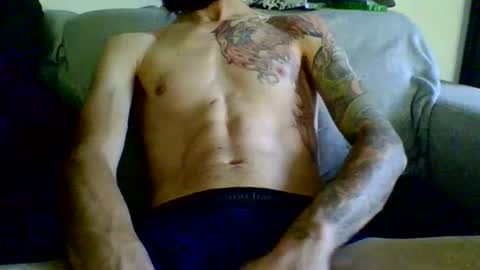 Snapshot of garyreal1990 chatting on May 2026 05:40:02 PM garyreal1990 online show from May 2026 05:40:02 PM