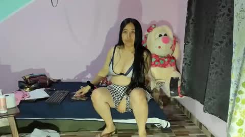 Snapshot of gaticahot001 chatting on January 2025 10:55:01 PM Diana online show from January 2025 10:55:01 PM