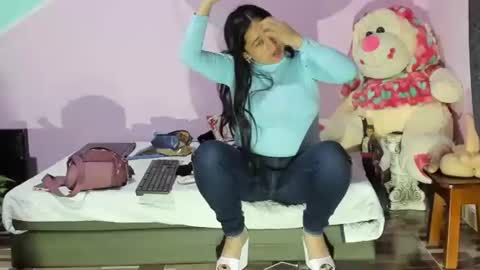 Snapshot of gaticahot001 chatting on February 2025 12:10:01 AM Diana online show from February 2025 12:10:01 AM