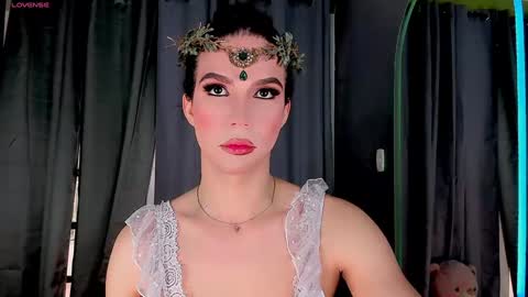 Snapshot of gatitavenecis1 chatting on January 2025 09:18:01 PM Vnecis Marn online show from January 2025 09:18:01 PM