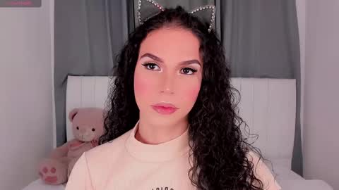 Snapshot of gatitavenecis1 chatting on October 2025 02:25:02 PM Vnecis Marn online show from October 2025 02:25:02 PM