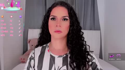 Snapshot of gatitavenecis1 chatting on December 2025 01:09:02 PM Vnecis Marn online show from December 2025 01:09:02 PM