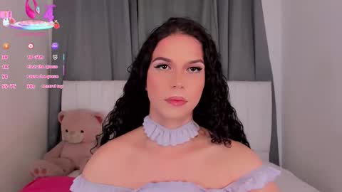 Snapshot of gatitavenecis1 chatting on December 2025 07:18:01 PM Vnecis Marn online show from December 2025 07:18:01 PM