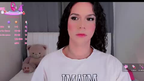 Snapshot of gatitavenecis1 chatting on January 2026 10:46:02 PM Vnecis Marn online show from January 2026 10:46:02 PM