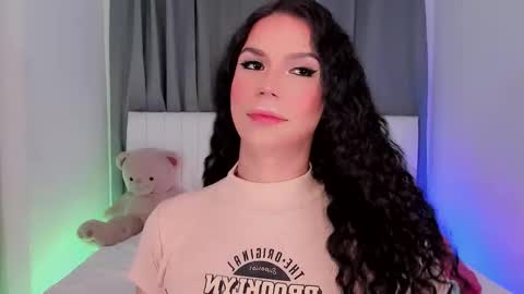 Snapshot of gatitavenecis1 chatting on January 2026 10:58:02 PM Vnecis Marn online show from January 2026 10:58:02 PM