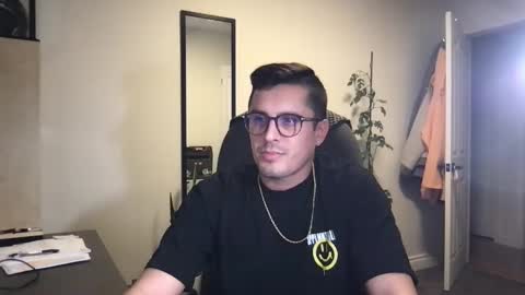 Snapshot of gatmandeep chatting on January 2025 08:52:01 AM  Aladdin online show from January 2025 08:52:01 AM