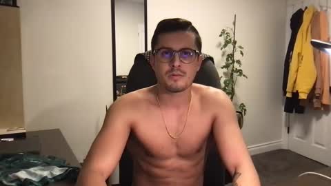 Snapshot of gatmandeep chatting on January 2025 06:03:01 AM  Aladdin online show from January 2025 06:03:01 AM