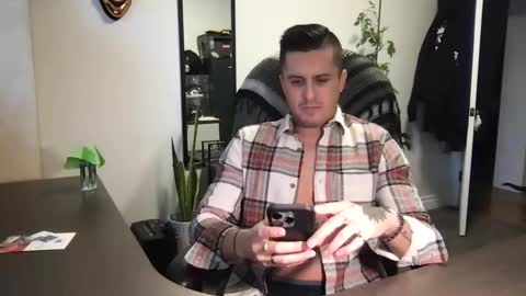 Snapshot of gatmandeep chatting on March 2025 12:27:02 AM  Aladdin online show from March 2025 12:27:02 AM