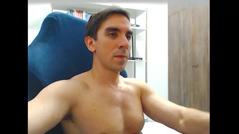 gatosarado23 online show from November 2025 04:57:01 AM