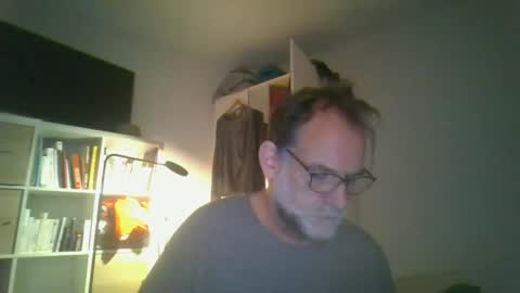 Snapshot of gaulis72 chatting on December 2024 08:31:02 PM gaulis72 online show from December 2024 08:31:02 PM