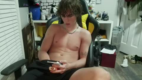 Snapshot of gavatr0n chatting on July 2026 05:20:02 AM gavatr0n online show from July 2026 05:20:02 AM