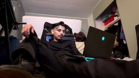 gayboyla626 online show from October 2025 02:01:02 PM