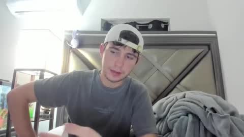Snapshot of gayndepressed chatting on April 2026 12:45:01 AM Trace online show from April 2026 12:45:01 AM