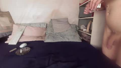 gayrobbin online show from September 2025 08:23:01 PM