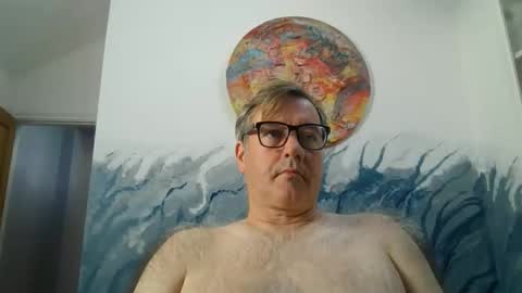 Snapshot of gazzaboy123 chatting on October 2025 09:18:02 AM gazzaboy123 online show from October 2025 09:18:02 AM