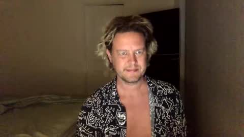 gcsurfer81 online show from January 2025 09:07:01 AM