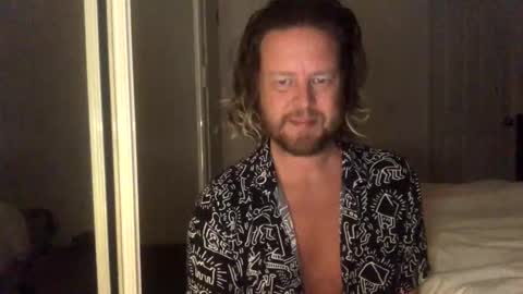 gcsurfer81 online show from October 2025 09:02:01 AM