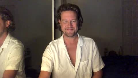 Snapshot of gcsurfer81 chatting on April 2026 09:04:01 AM gcsurfer81 online show from April 2026 09:04:01 AM