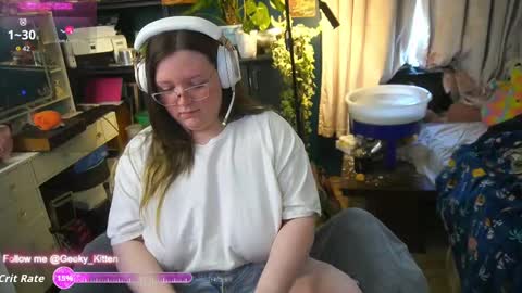 Geeky Kitten Leina -  online show from September 2025 02:49:02 PM