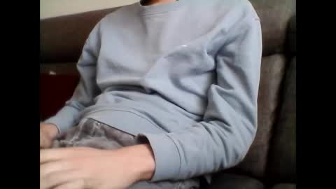 Snapshot of geil123569551 chatting on April 2026 03:28:02 PM geil123569551 online show from April 2026 03:28:02 PM