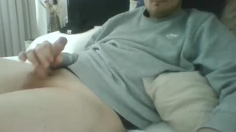 Snapshot of geilegozer123 chatting on October 2025 01:43:02 PM geilegozer123 online show from October 2025 01:43:02 PM