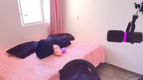 geminis11 online show from February 2026 07:21:02 PM