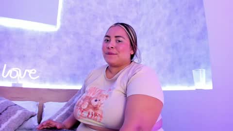 geminis muentes online show from January 2025 02:27:02 AM