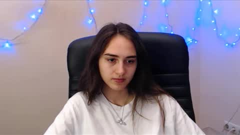 Gemma online show from March 2025 06:27:01 AM