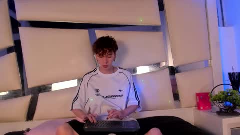 genesis_js online show from November 2025 04:55:01 AM