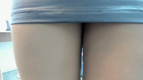 Snapshot of genesis_torres chatting on December 2024 05:43:01 AM Genesis online show from December 2024 05:43:01 AM