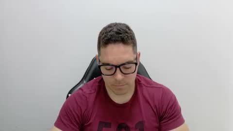 genesis_wb online show from April 2026 09:01:01 PM