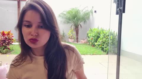 Snapshot of genevieeve chatting on January 2025 05:54:02 PM Genn online show from January 2025 05:54:02 PM