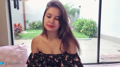 Snapshot of genevieeve chatting on January 2025 08:11:01 PM Genn online show from January 2025 08:11:01 PM