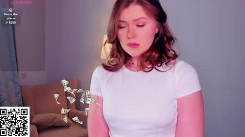 Snapshot of genielenior chatting on April 2026 09:50:02 PM Emily online show from April 2026 09:50:02 PM