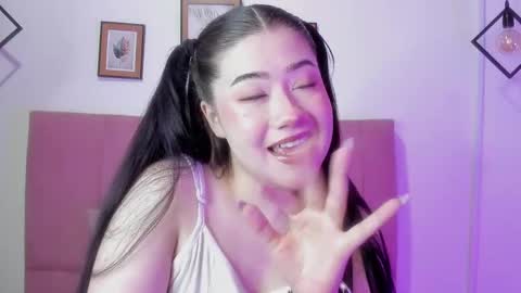 Sofia online show from September 2025 03:22:01 AM