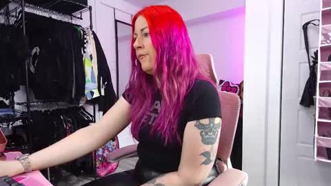 Genny Rock   and  online show from February 2026 02:27:01 PM