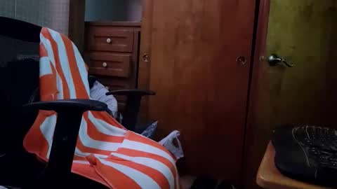 Snapshot of genodeano chatting on October 2025 05:42:02 AM Geno online show from October 2025 05:42:02 AM