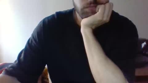 Snapshot of genry_bam chatting on December 2025 07:34:01 AM genry_bam online show from December 2025 07:34:01 AM