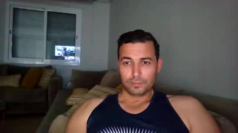 Snapshot of genteldevil chatting on February 2026 05:41:01 PM genteldevil online show from February 2026 05:41:01 PM