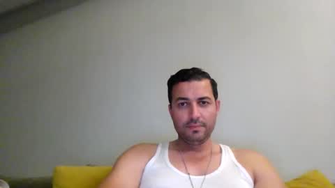 Snapshot of genteldevil chatting on April 2026 07:22:01 PM genteldevil online show from April 2026 07:22:01 PM