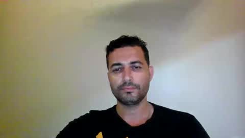 Snapshot of genteldevil chatting on June 2026 10:56:02 PM genteldevil online show from June 2026 10:56:02 PM