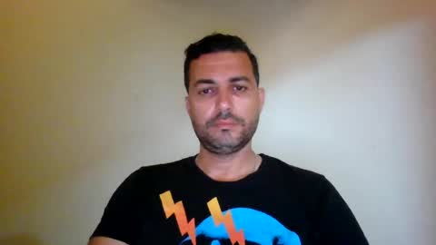 Snapshot of genteldevil chatting on June 2026 11:40:01 PM genteldevil online show from June 2026 11:40:01 PM