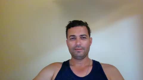 Snapshot of genteldevil chatting on June 2026 10:38:01 PM genteldevil online show from June 2026 10:38:01 PM