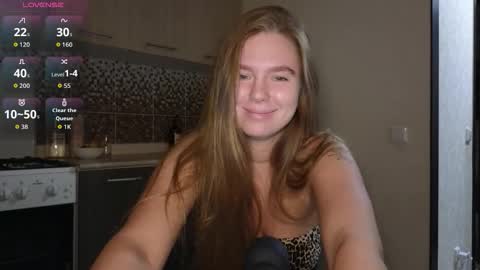 Snapshot of gentle_sasha chatting on October 2025 08:20:02 PM Sasha online show from October 2025 08:20:02 PM