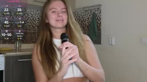 Snapshot of gentle_sasha chatting on October 2025 07:35:02 PM Sasha online show from October 2025 07:35:02 PM