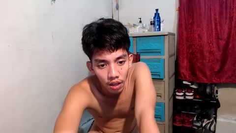 Snapshot of gentlemanlustx chatting on March 2026 06:22:01 PM Rayl online show from March 2026 06:22:01 PM