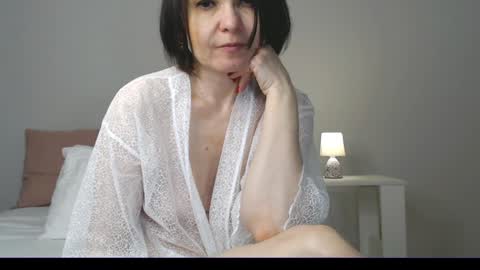 Elena online show from January 2025 01:31:01 PM